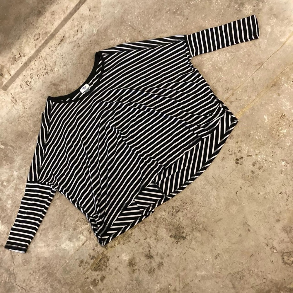 Old Navy Black and White Striped Top